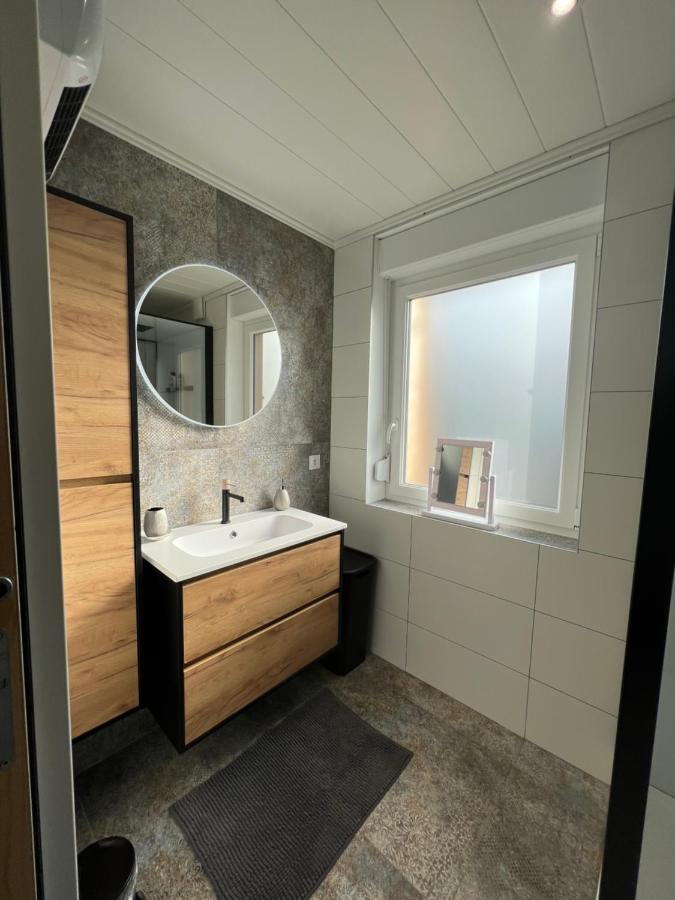 Le Sejour Qu'On M Hotel Le Cateau-Cambresis Екстериор снимка